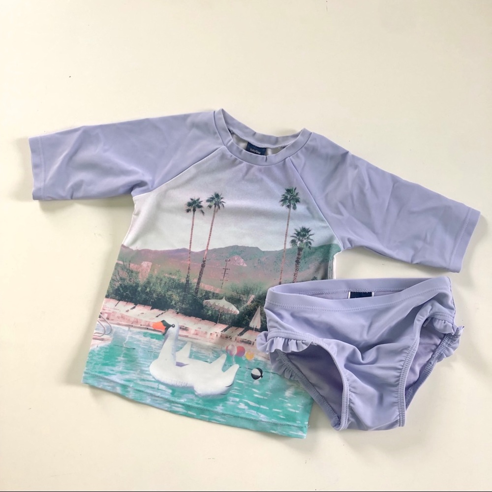 Gap Lavender Pool Scene